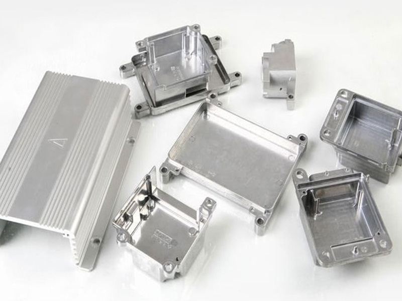 重力鑄造分幾種？探討重力鑄造的分類及應(yīng)用領(lǐng)域