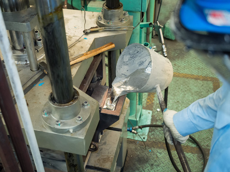 鑄造鋁是不是鋁合金？